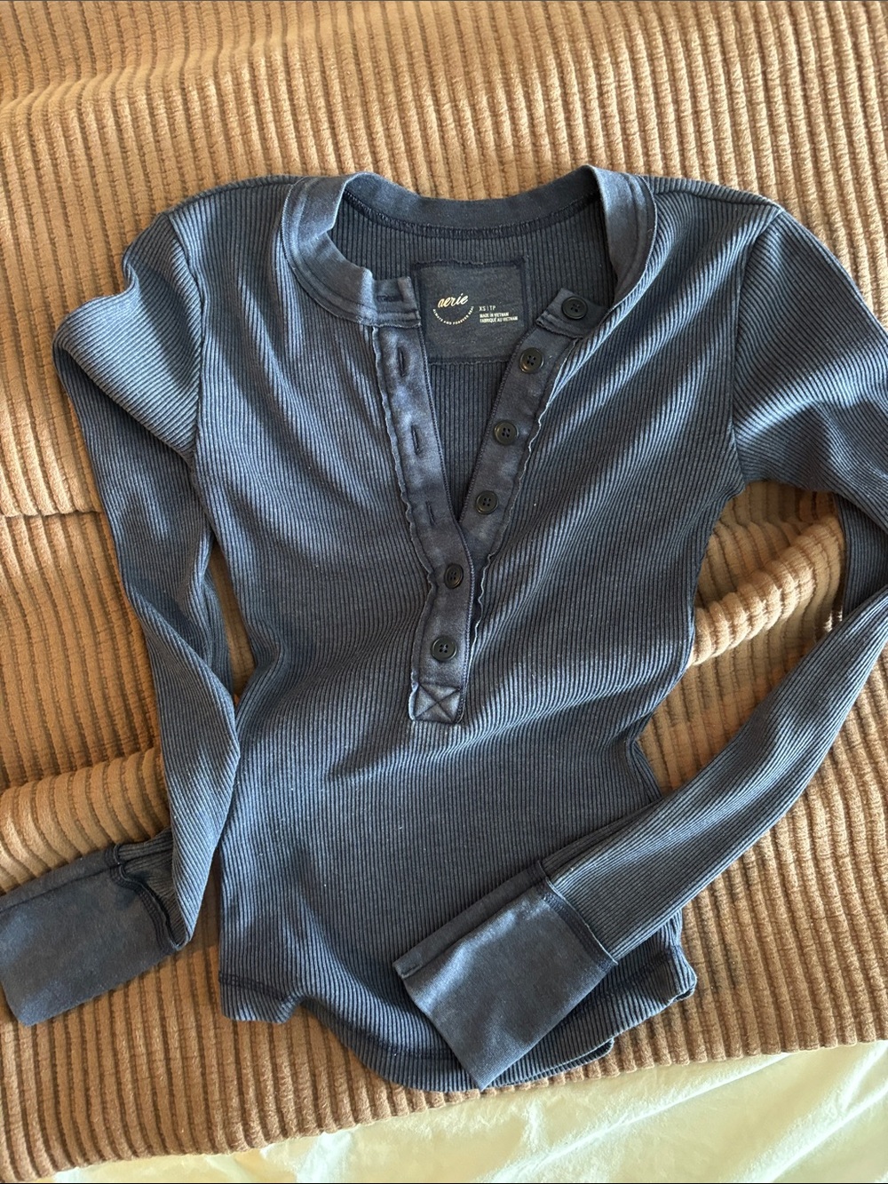 aerie Ribbed V-Neck Henley Sweater in Slate Blue